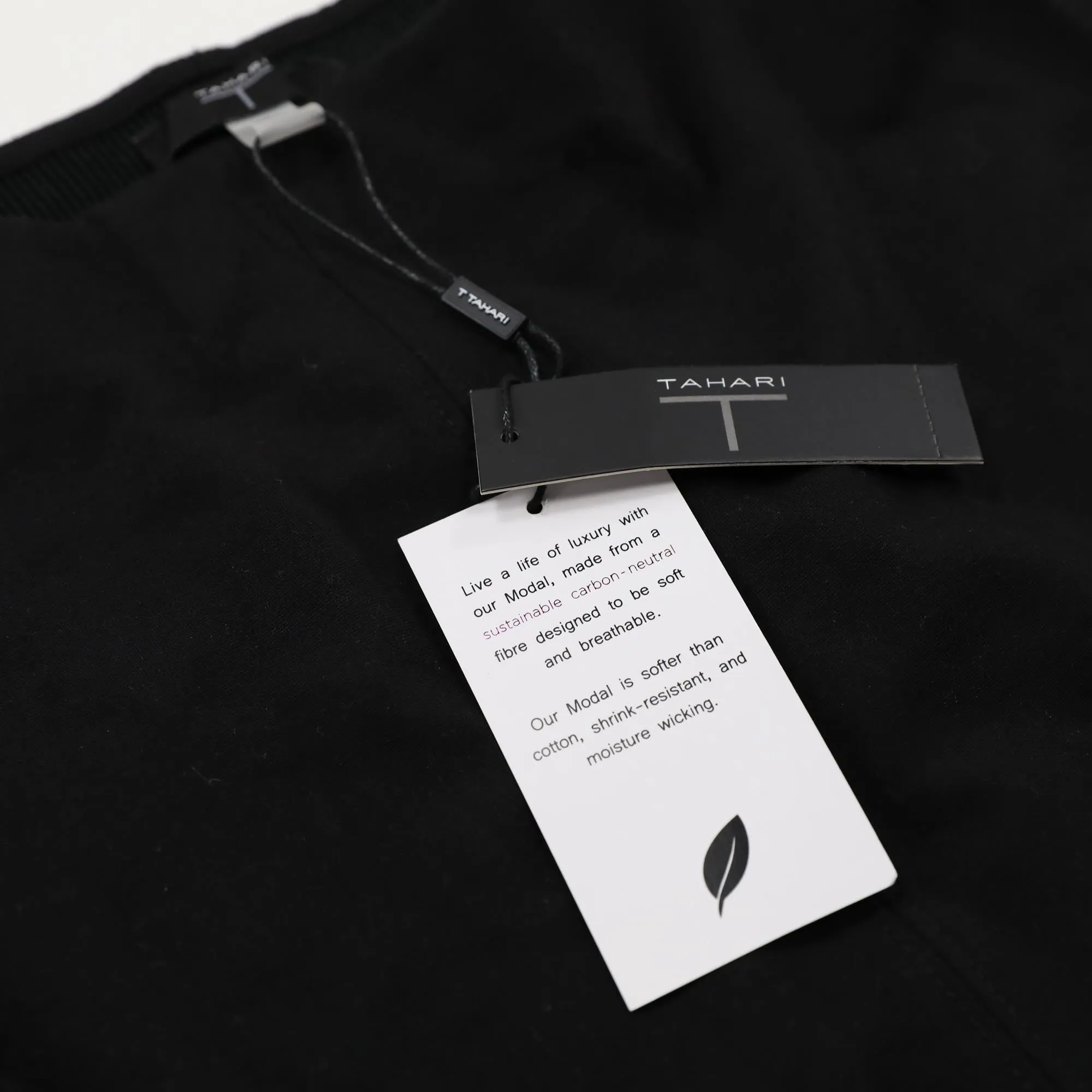 Tahari Women's Secondhand Wholesale Clothing